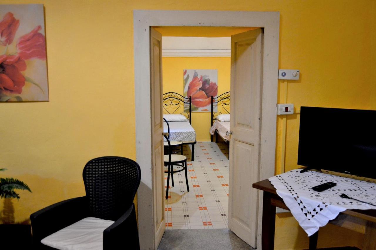 Vila Casa Vacanza Gico' Alezio Pokoj fotografie