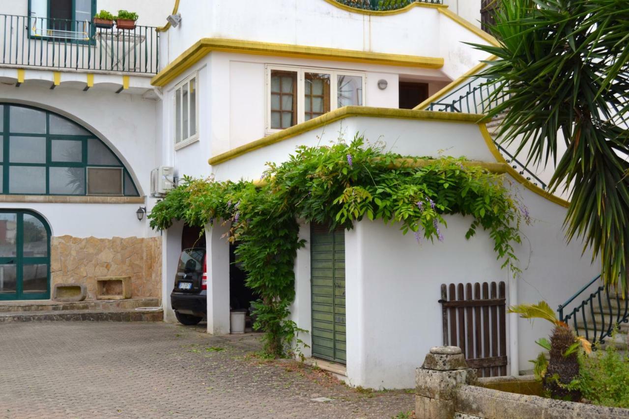 Vila Casa Vacanza Gico' Alezio Exteriér fotografie